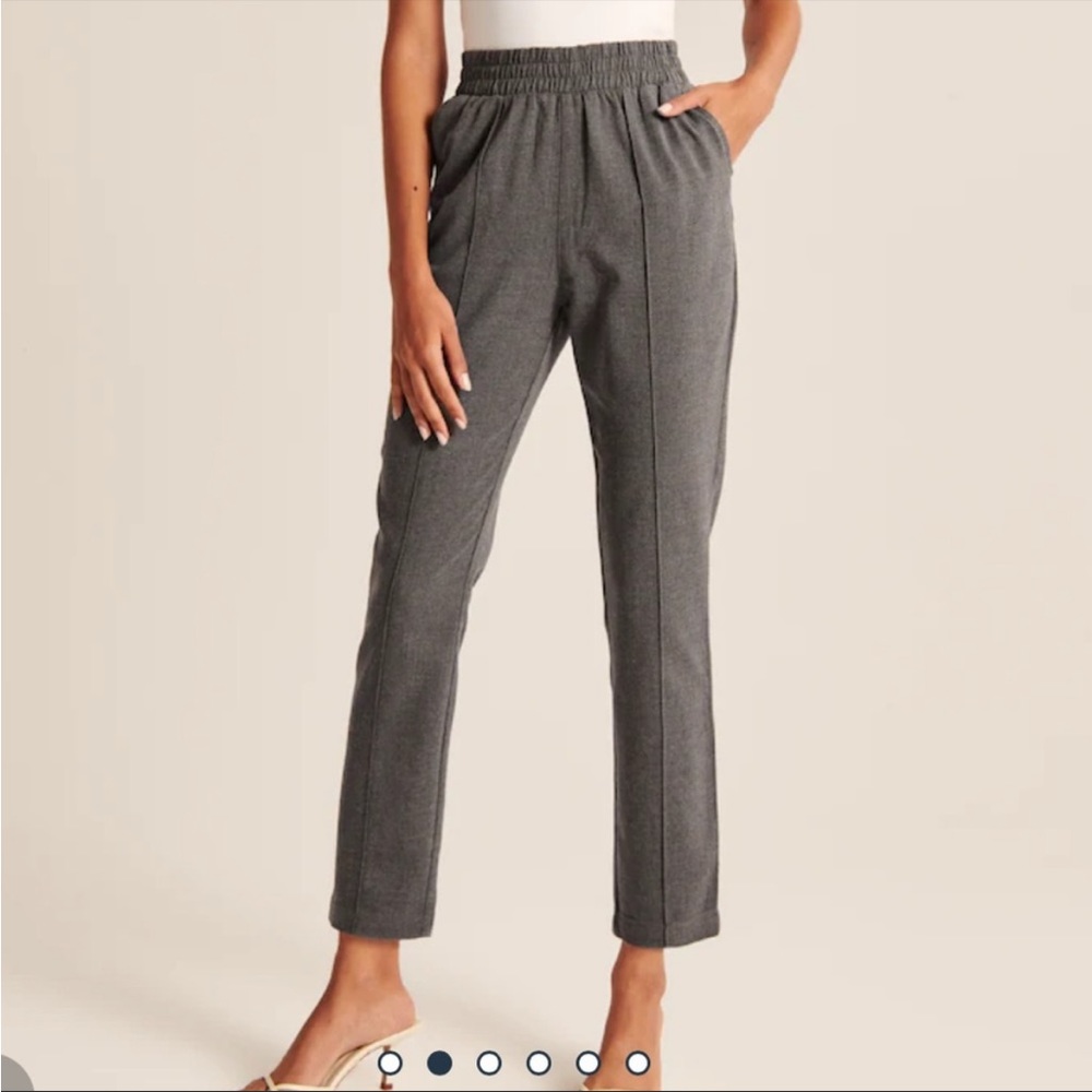 NWOT Abercrombie & Fitch Tapered Menswear Pants - grey size XS